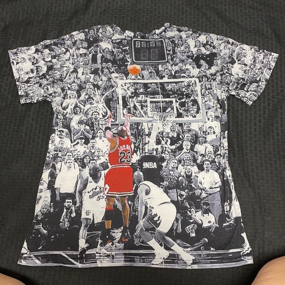 Michael Jordan NBA Crowd Watching Shirt Size L - Picture 3 of 3
